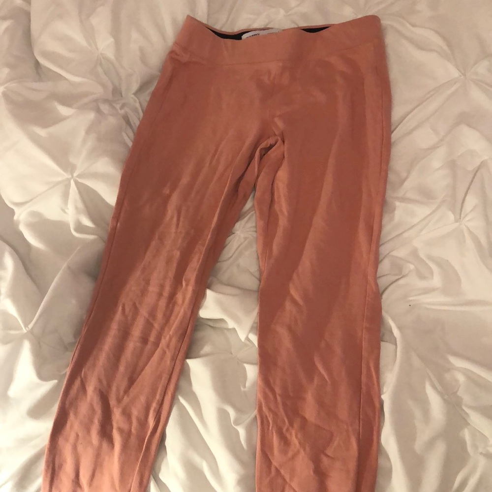 Pink leggings